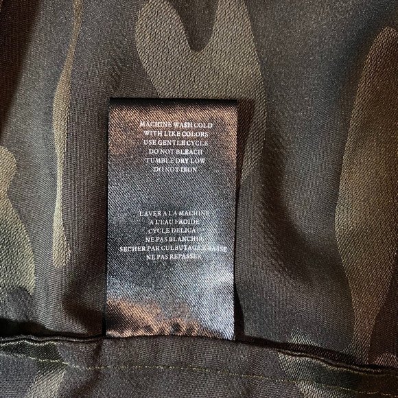 Blank NYC High-Low Windbreaker Camouflage Satin Hooded Jacket Size S - Picture 10 of 10